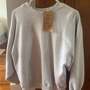 Elwood Oversized Gray Crewneck